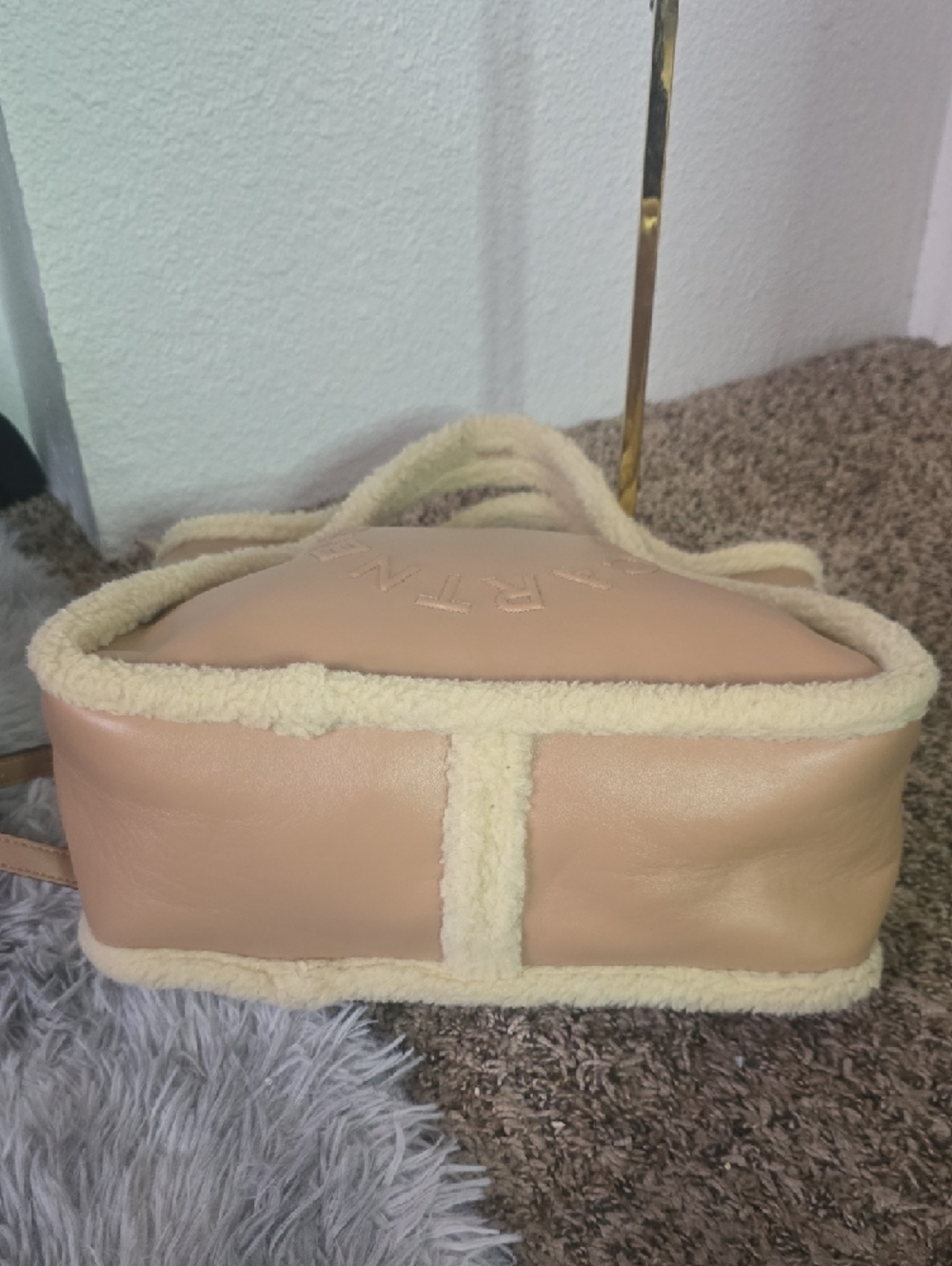 Stella McCartney Tan/Beige Faux Fur Shearling Sherpa Trim Tote W/ Pouch - Picture 12 of 16